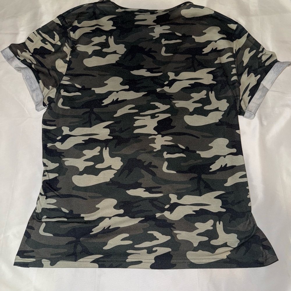 SHEIN Camouflage V-Neck Mesh Women Top - Picture 3 of 3